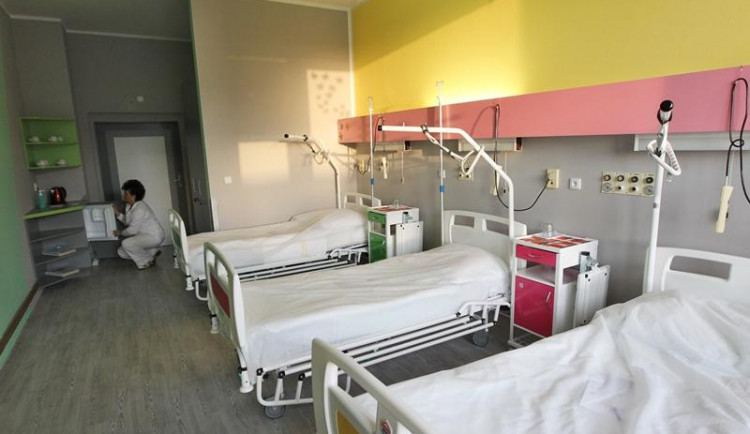 Už posedmé organizuje nemocnice sbírku Vánoční pokoj. Tentokrát bude pro těhotné maminky