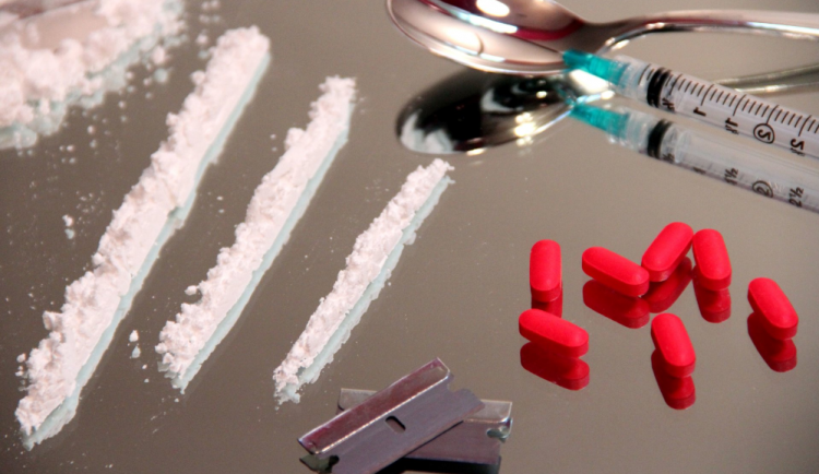 Policie dopadla drogového dealera, pervitin prodával v Jihlavě a blízkém okolí