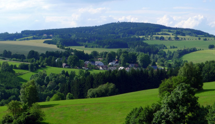 V krajském rozpočtu chybí 260 miliónů korun, všechny investice ale jistí dostatečná rezerva