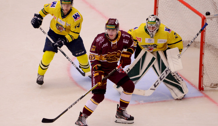 Dukla doma stále stoprocentní, Ústí nad Labem porazila 5:1