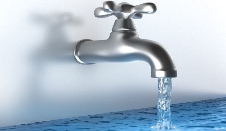 Vodovody a kanalizace budou provozovat SMJ, radnice chce mít kontrolu nad cenami vody