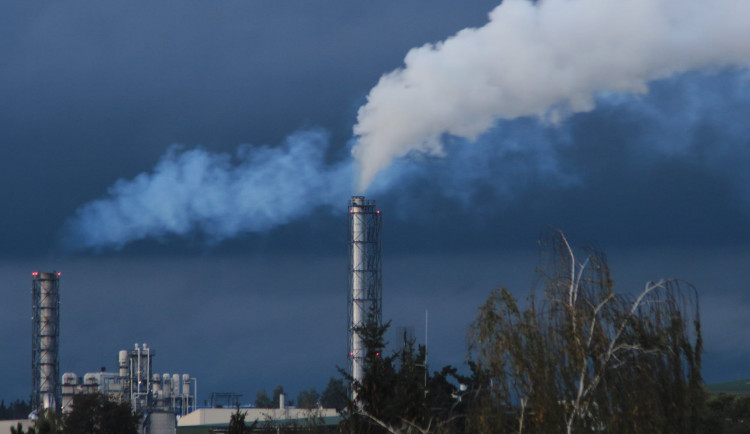 Město se úspěšně odvolalo proti povolení pro Kronospan. Kraj je vůči firmě benevolentní, zní z radnice