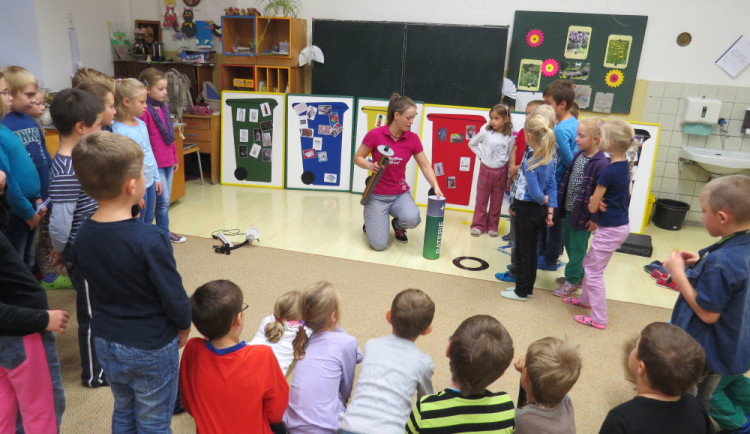 Žáci a studenti na Vysočině odevzdali k recyklaci 5,45 tuny elektra, šetří tím přírodu