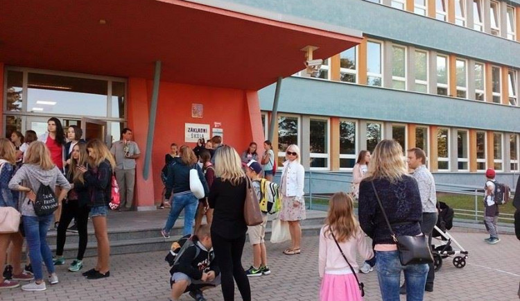 I o prázdninách budou otevřené družiny škol zřizovaných městem a některé školky