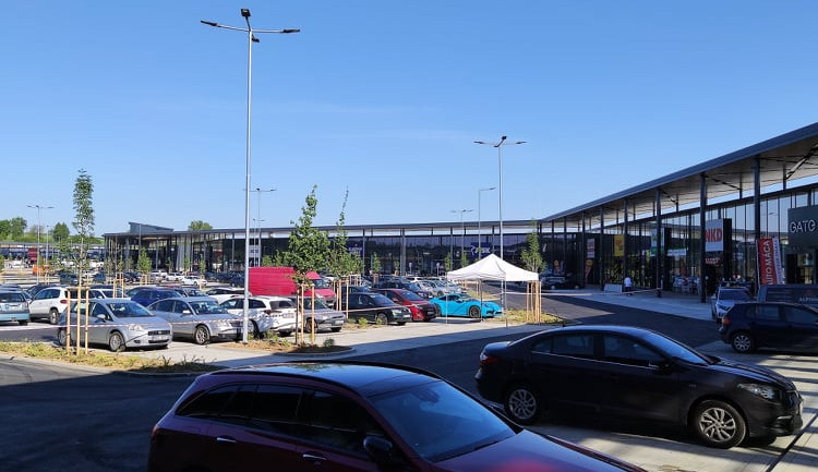 Do Aventinu i zdarma autobusem. Do nového obchodního centra bude pětkrát denně jezdit linka 9