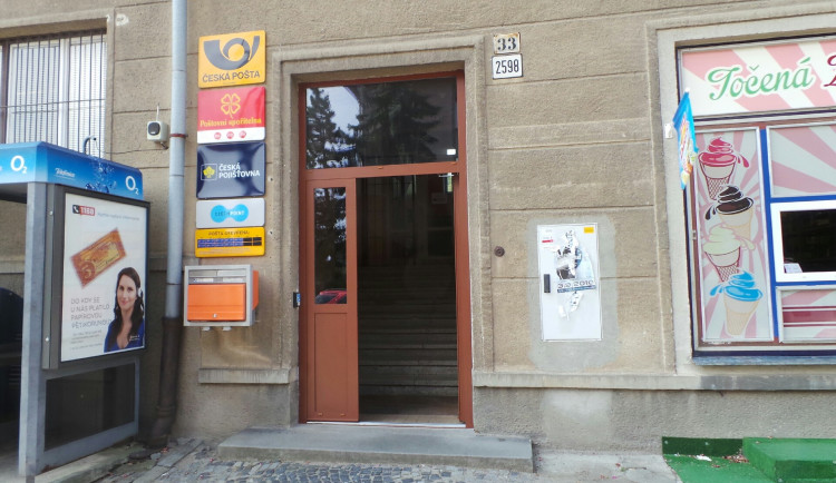 Potvrzeno, pošta zavře dvě jihlavské pobočky. Nová v Aventinu bude jednou z nejmodernějších, tvrdí vedení podniku