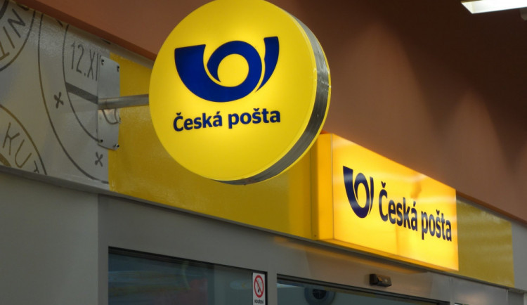 POLITICKÁ KORIDA: Pošta ze sídlišť za město? Jak reagují zastupitelé?