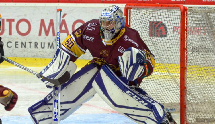 Jednatel Dukly uklidňuje fanoušky a vyvrací spekulace: Zhukov bude chytat za Jihlavu, ne za Kladno