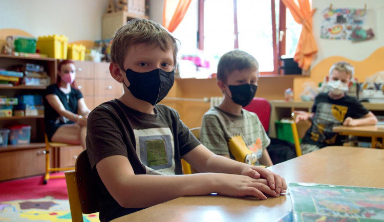 Do jihlavských škol chodí asistenti prevence kriminality. S dětmi mluví o Romech