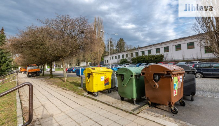 V Jihlavě bude devatenáct nových kontejnerových stání. Kterých ulic se to týká?