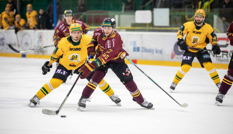 Prvoligový šlágr vyzněl lépe pro Vsetín, Duklu porazil 4:2