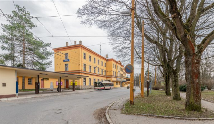 PŘEHLED: Opravy na Tolstého a na Brněnském mostě, nový terminál. Co vše se letos chystá v Jihlavě?