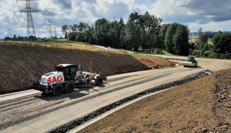 ŘSD vloni na Vysočině pracovalo na několika větších stavbách. Opravy stály kolem 400 milionů korun