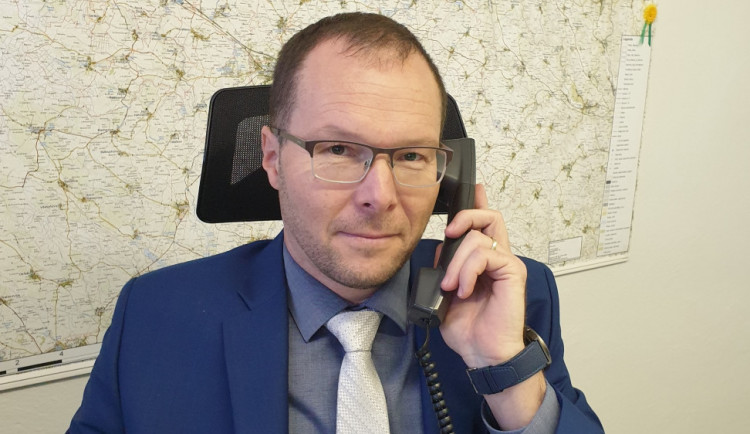 Rád bych vrátil čas, abych mohl promluvit s vrahy, co zbytečně zmařili životy druhých, říká nový ředitel žďárské policie Buchta