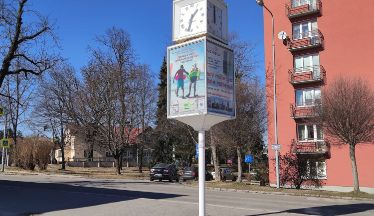 Od května zmizí z jihlavských ulic pouliční hodiny. Dlouhodobě nefungovaly, zdůvodňuje radnice