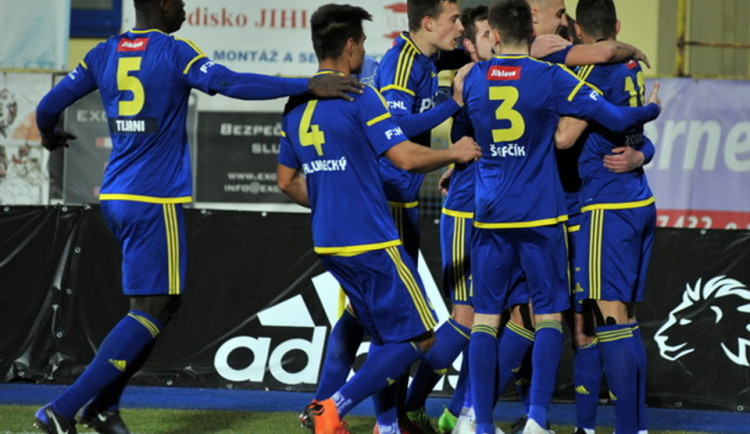 Gól v poslední minutě spustil jihlavskou euforii, Vysočina porazila Ústí nad Labem 2:1