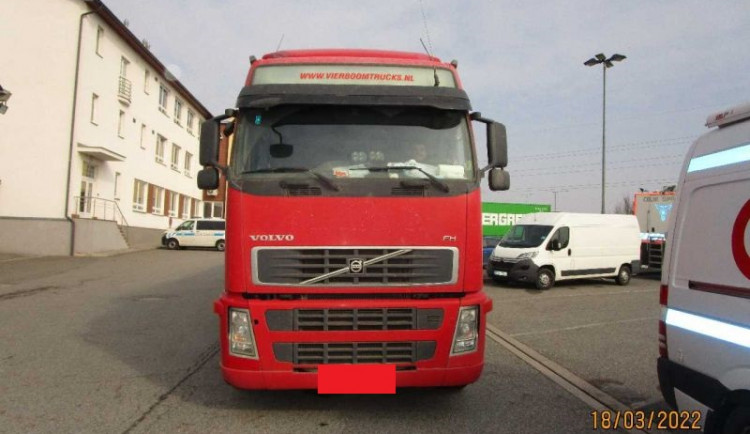 Podvod, co přišel draho. Řidič používal na tachografu magnet, byla mu uložena stotisícová kauce