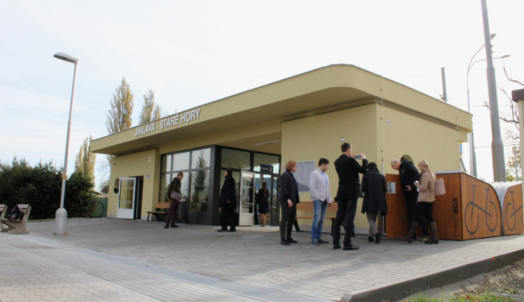 Provoz dopravního terminálu v Jihlavě Na Dolech bude letos dražší. Odhadem vyjde na 550 tisíc korun