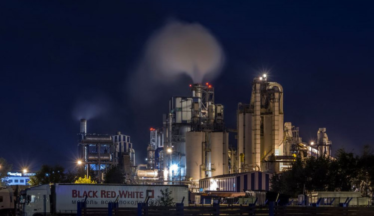 Čí zájmy hájí náměstek primátorky, ptá se spolek proti Kronospanu. Musím hledat cestu a dialog, odpovídá politik