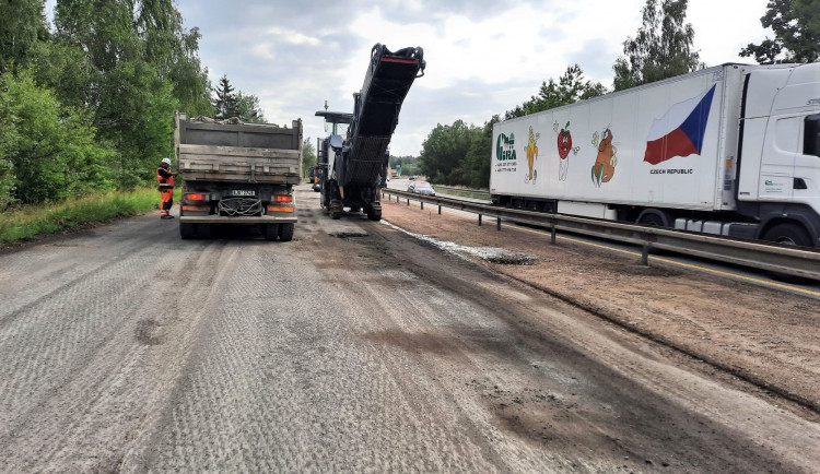 Podívejte se, co se teď děje na jihlavském přivaděči. Oprava byla opravdu potřeba, hodnotí ŘSD