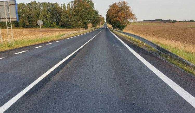 Opraveno. Řidiči už ode dneška projedou úsekem na silnici I/38