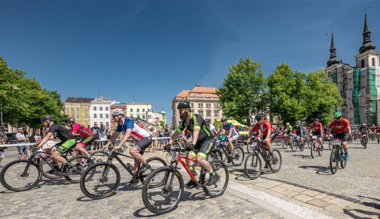 Jihlava zažije desetikilometrovou cyklojízdu. Sportovce doprovodí auto, ze kterého bude hrát hudba