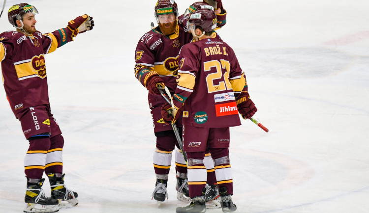 Dukla ovládla šlágr kola na Vsetíně, po výhře 2:1 je čtvrtá