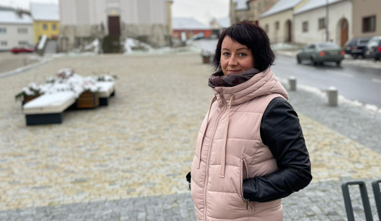 Ženy do politiky určitě patří, vnesou tam jiný pohled, říká nová starostka Batelova Lenka Charvátová