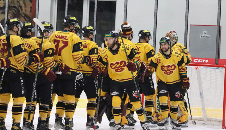 Třetí porážka v řadě. Dukla těsně nestačila na Přerov, v tabulce je devátá