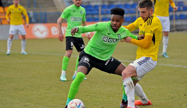 Druhý jarní zápas, druhý bod. Vysočina na svém stadionu remizovala 2:2 s Karvinou