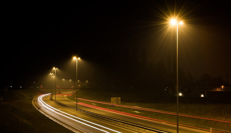 Jihlava začne šetřit na veřejném osvětlení. Lampy zhasnou na Heulose, Keťásku či u Vodního ráje