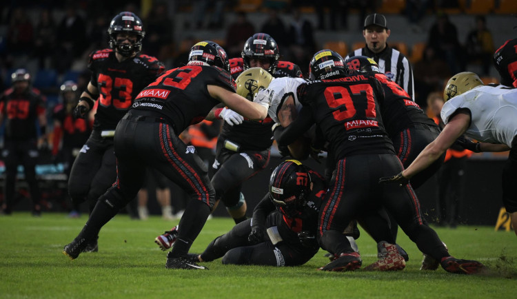 Gladiators drží stoprocentní bilanci, nad Znojmem vyhráli jednoznačně 49:6