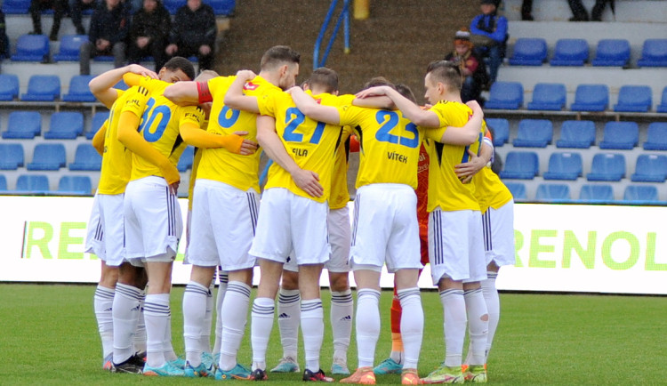 Vysočina dohrávala v devíti, i proto poprvé ztratila. V Kroměříži remizovala 1:1