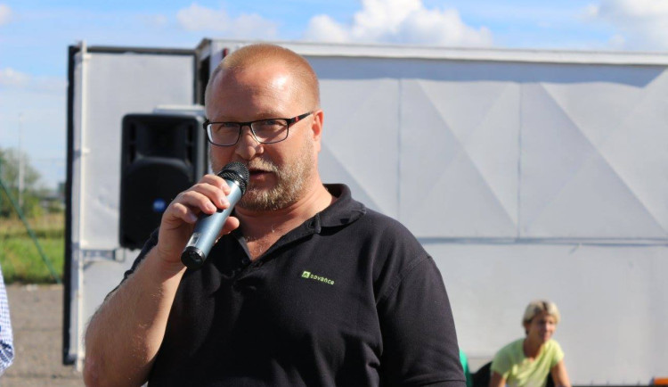 Kde je ředitel jihlavské nemocnice Velev? Nevíme, jeho odvolání zatím neřešíme, říká ke kauze hejtman Vysočiny Schrek