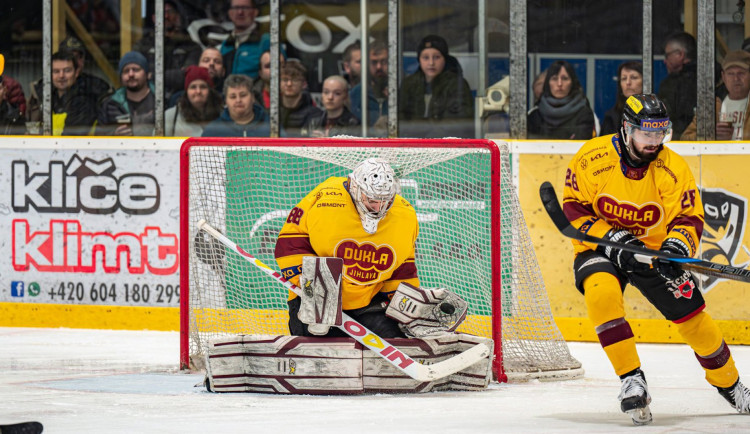 Dukla má mečbol. V semifinále play off potřetí porazila Vsetín, tentokrát na ledě Valachů