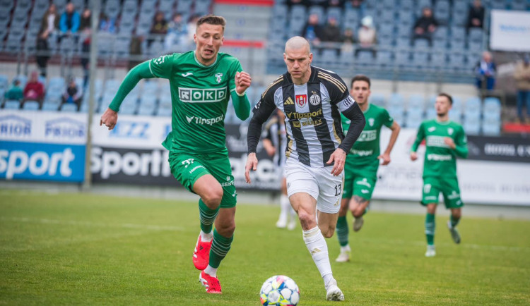 FIFA potrestala Dynamo. Vyfasovalo přestupové embargo kvůli finančním nesrovnalostem