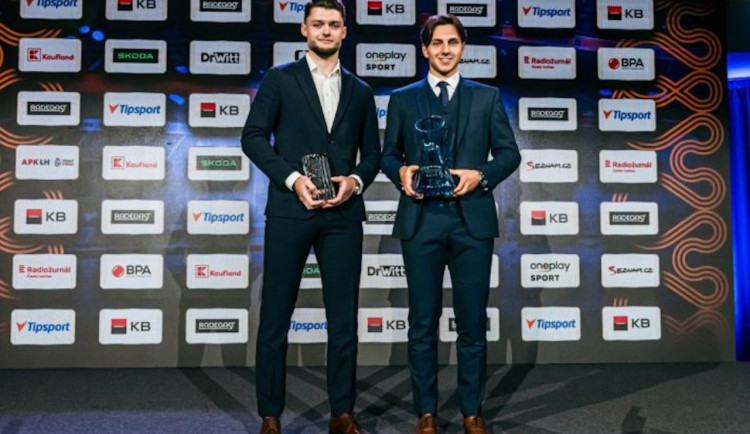 Klouček a Cibulka byli oceněni na galavečeru Hokejista sezony