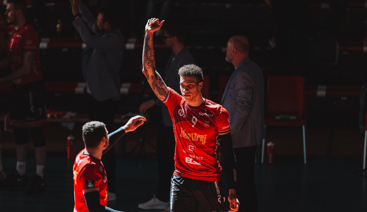 González končí v Jihostroji. Brichtu doplní nová posila