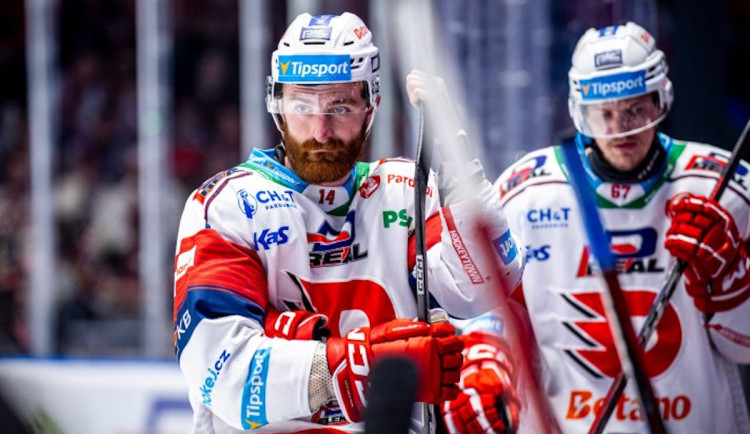 Těším se, až poprvé vyjedu před fanoušky na led, říká posila Ondřej Vála