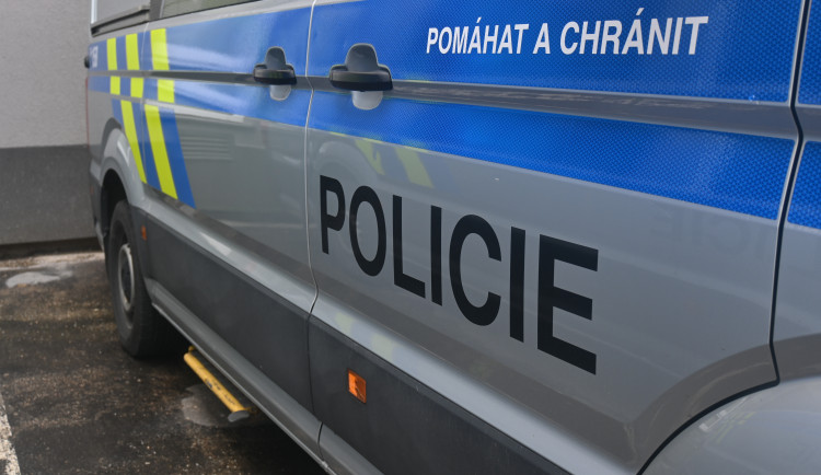 Na silnicích Vysočiny vyhasl další lidský život. Motorkář nepřežil střet s traktorem