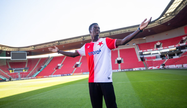 Z Vysočiny až ke hvězdám. Obránce Mbodji zazářil dvěma góly v Lize mistrů