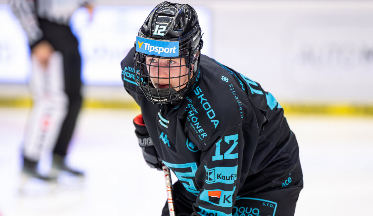 Šestnáctiletý Tomek má formu. Sestřelil Boleslav a Vary se dotáhly na lídry