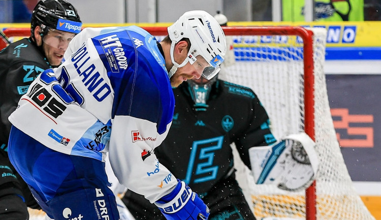 Kometa po čtyřech prohrách zabrala a zdolala Karlovy Vary 3:1