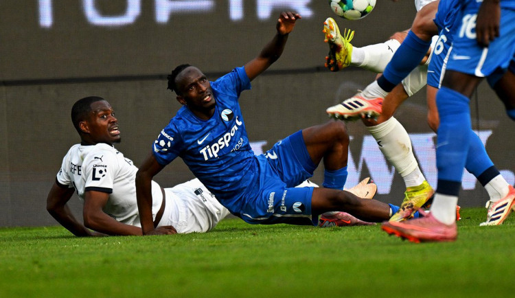 Slovan zvládl utkání na Slovácku, po výhře 3:0 získal cenné tři body