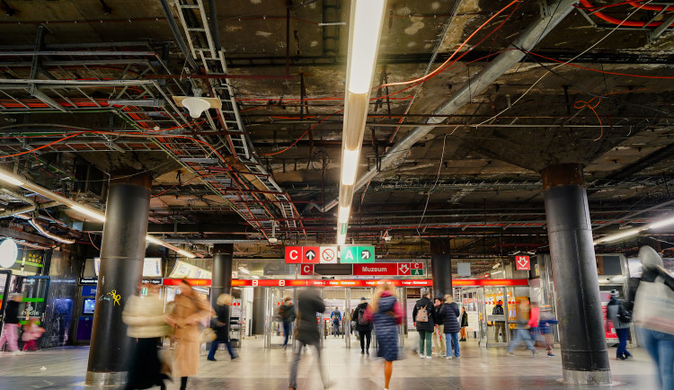 FOTO: Odhalená stanice Muzeum. Díky rekonstrukci ji můžete vidět bez příkras