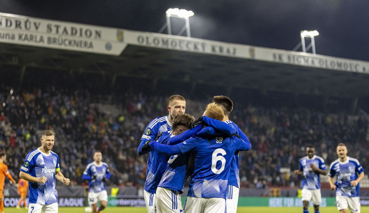 Vrchol evropského podzimu. Sigma hostí Poznaň, cizinci mají na domácí tribuny zákaz