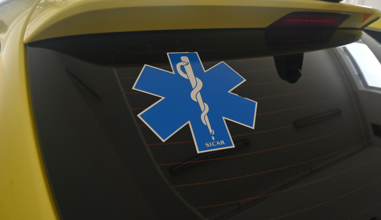 V Jihlavě dnes ráno po střetu s vlakem zahynula šestatřicetiletá žena