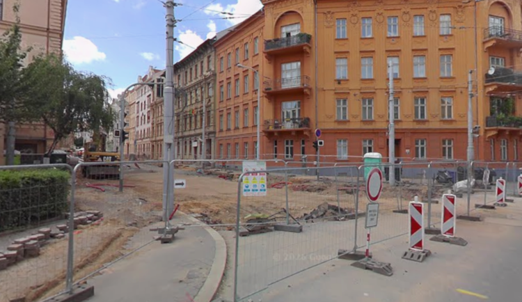 Opravy na Údolní skončí až koncem března, práce zkomplikovaly mrazy