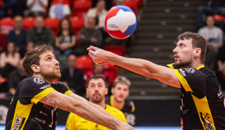 Karlovarsko nedalo na domácí půdě šanci Kladnu