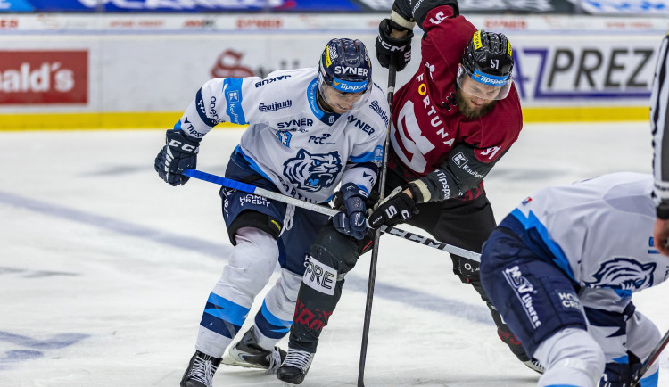 Vyrovnané střetnutí zvládla lépe Sparta. Tygři berou bod za prohru 1:2 v prodloužení